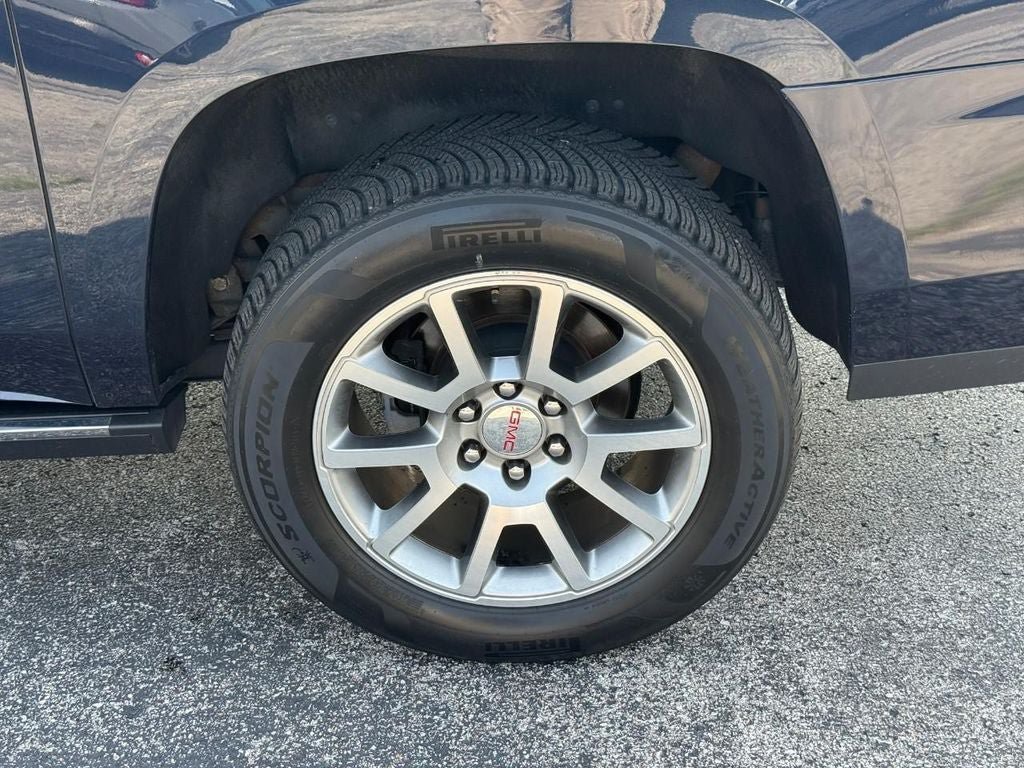 Used 2019 GMC Yukon XL Denali AWD/4WD image 5