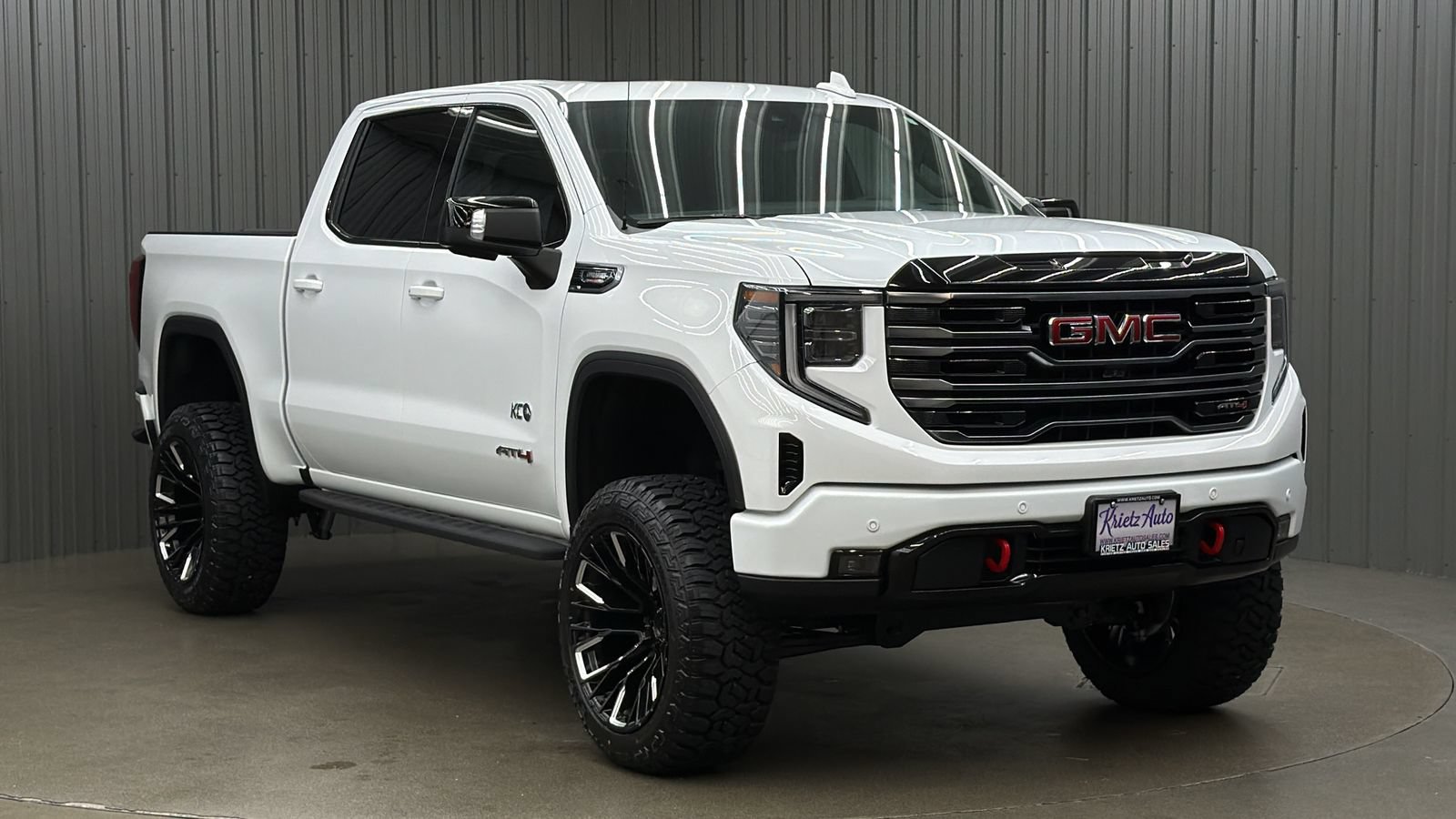 Used 2026 GMC Sierra 1500 AT4 w/ AT4 Premium Package AWD/4WD image 7