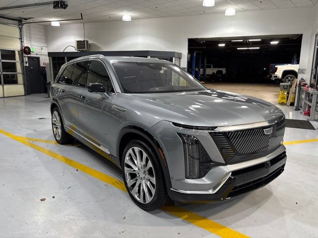 Certified 2026 Cadillac Vistiq Premium Luxury AWD/4WD image 3
