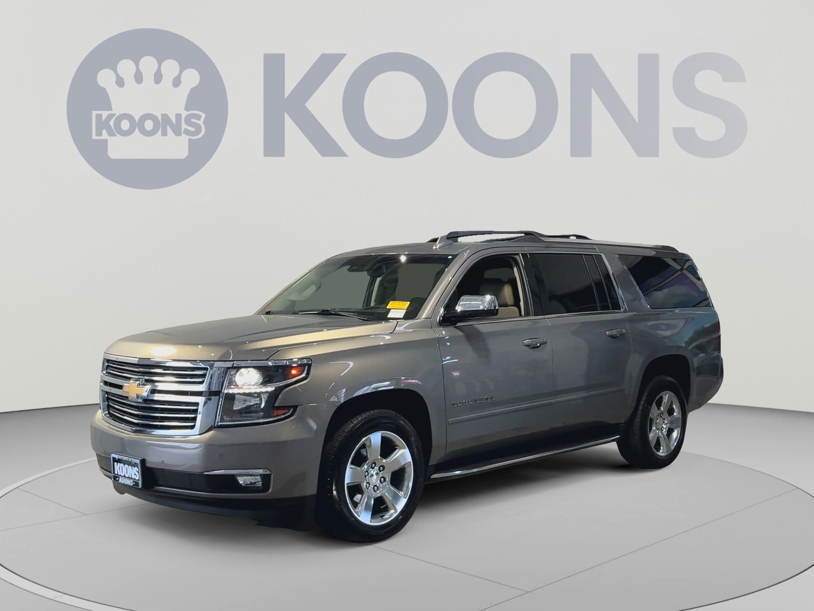 Used 2017 Chevrolet Suburban Premier AWD/4WD image 5