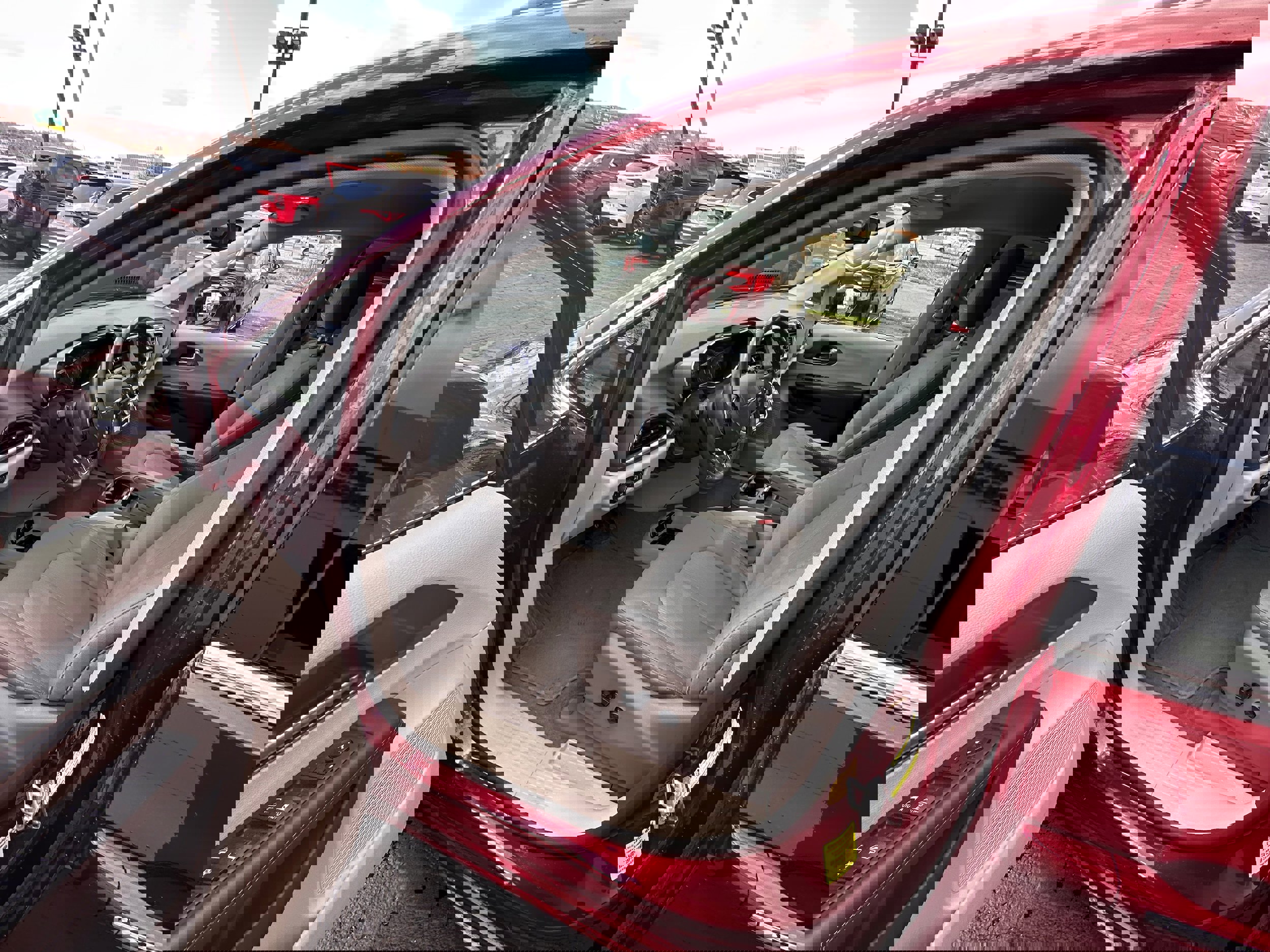 Used 2019 Chrysler Pacifica Touring Plus w/ Cold Weather Group image 14