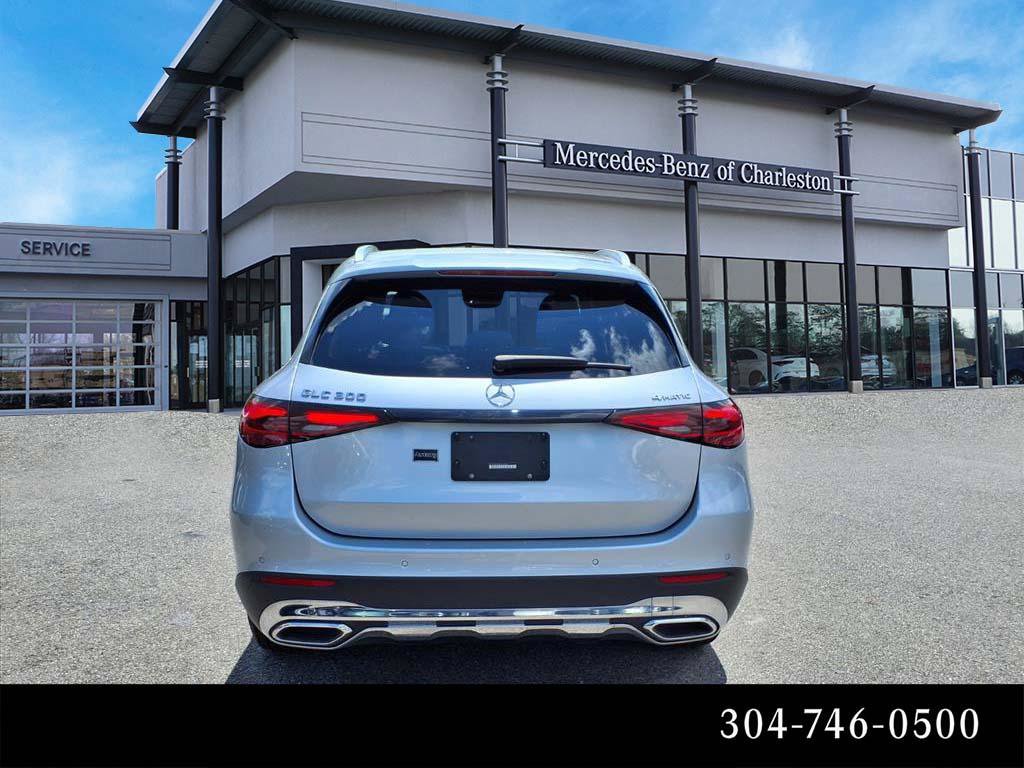 Certified 2023 Mercedes-Benz GLC 300 4MATIC image 4