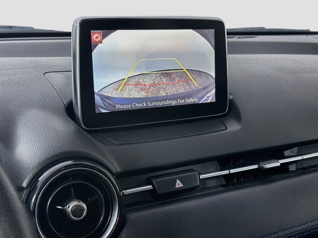 Used 2018 Toyota Yaris iA FWD image 17
