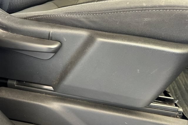 Used 2022 Chevrolet Silverado 1500 LT RWD image 22