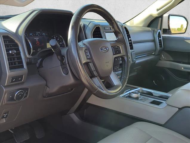 Used 2021 Ford Expedition Max XLT image 9