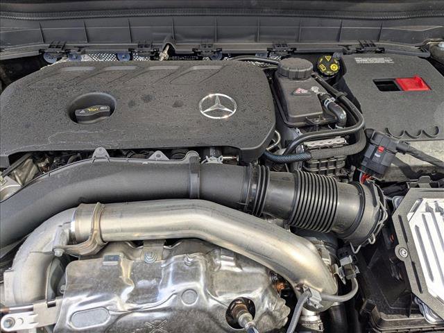 Certified 2025 Mercedes-Benz GLB 250 4MATIC image 16