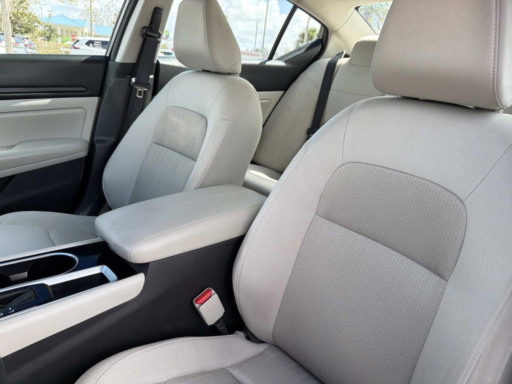 Certified 2024 Nissan Altima 2.5 SV image 20
