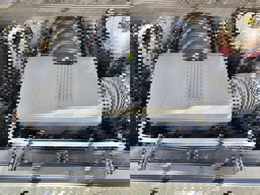 Used 2024 GMC Sierra 1500 SLT image 18