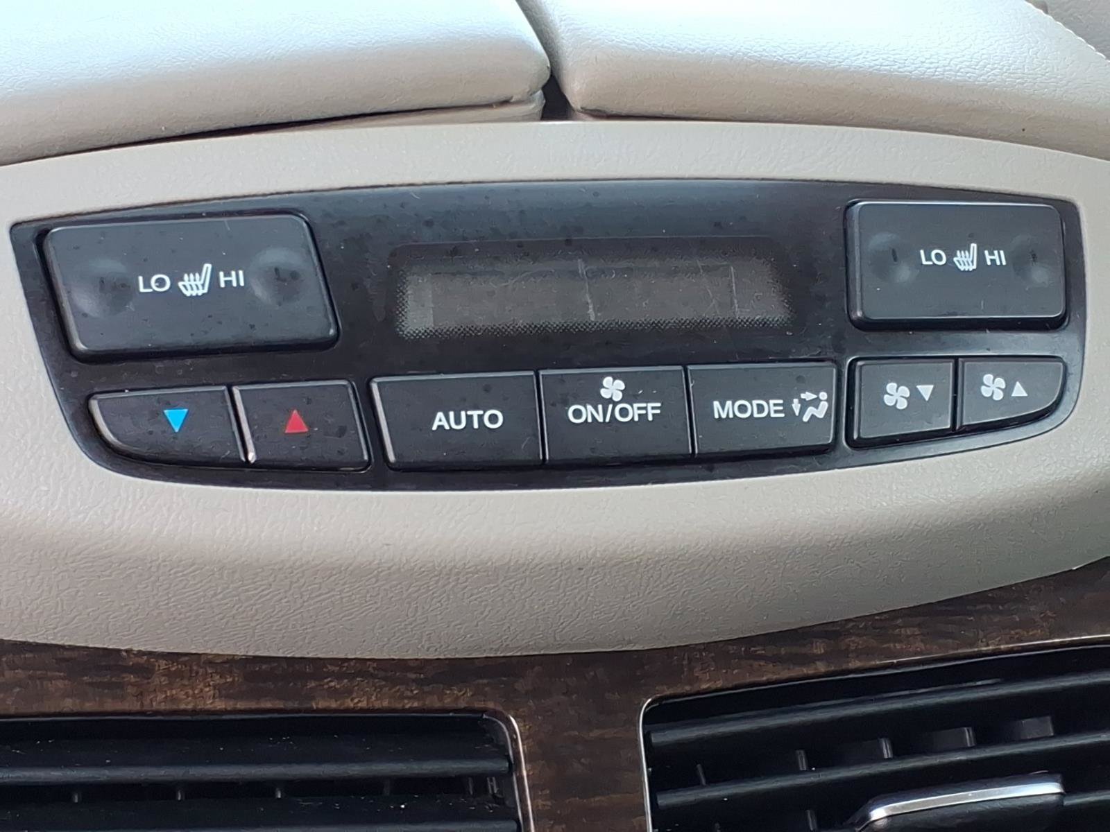 Used 2011 Acura MDX w/ Technology & Entertainment AWD/4WD image 11