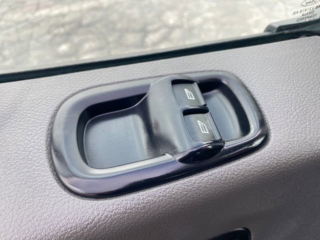 Used 2024 Ford Transit 250 Low Roof AWD w/ Exterior Upgrade Package image 14