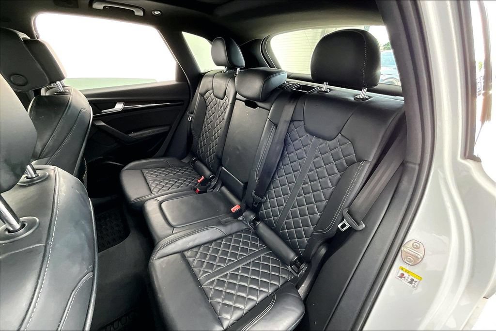 Used 2021 Audi SQ5 Prestige w/ Prestige Package AWD/4WD image 35