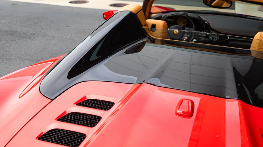 Used 2015 Ferrari 458 Spider RWD image 27