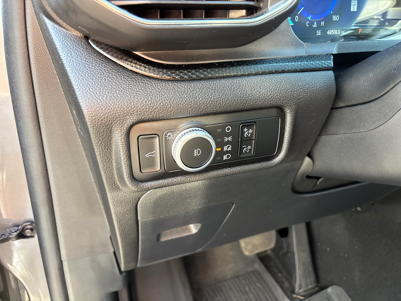 Used 2023 Ford Explorer ST w/ Equipment Group 401A AWD/4WD image 14