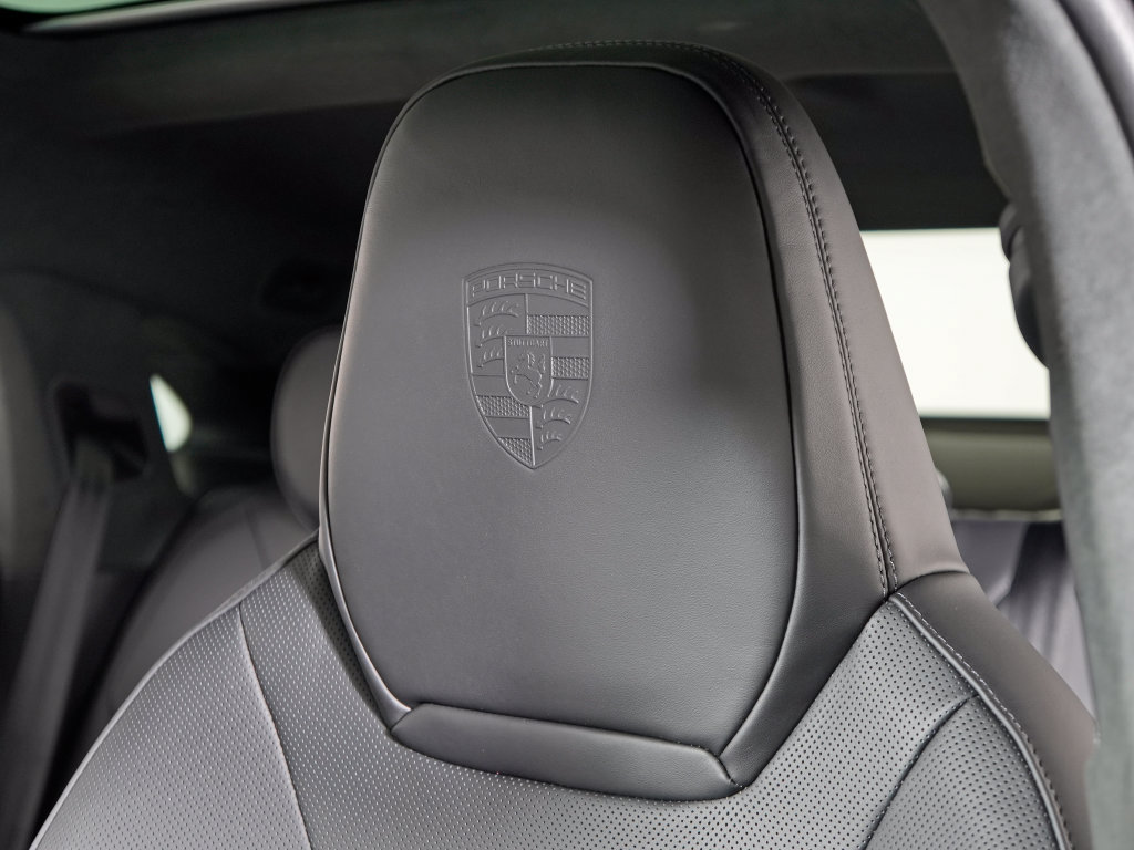 New 2027 Porsche Cayenne GTS AWD/4WD image 20
