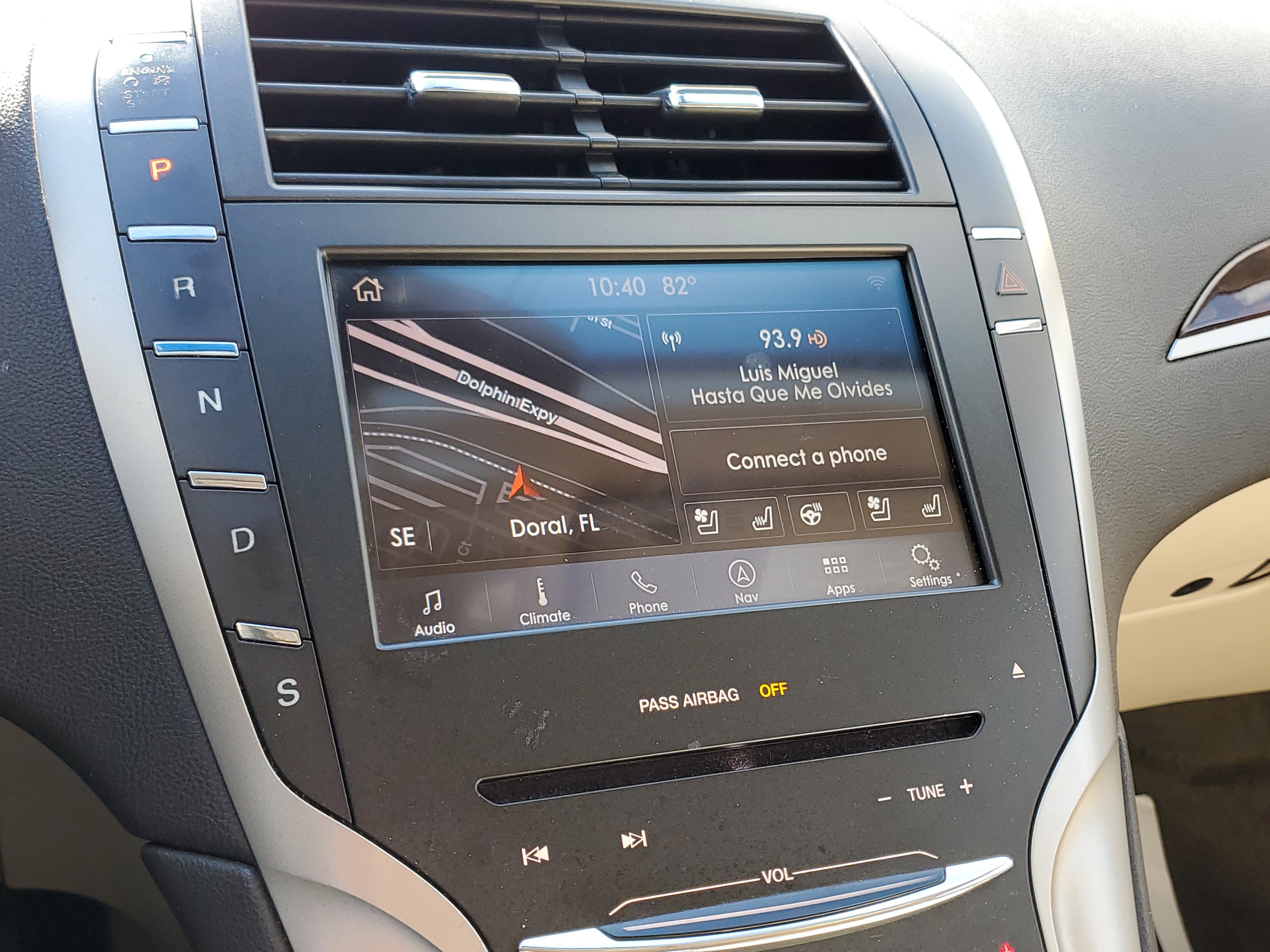 Used 2016 Lincoln MKZ w/ Equipment Group 300A Reserve image 19