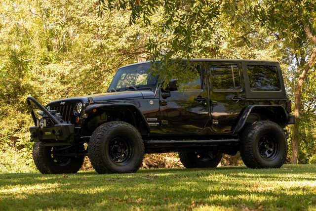 Used 2011 Jeep Wrangler Unlimited Sport image 7