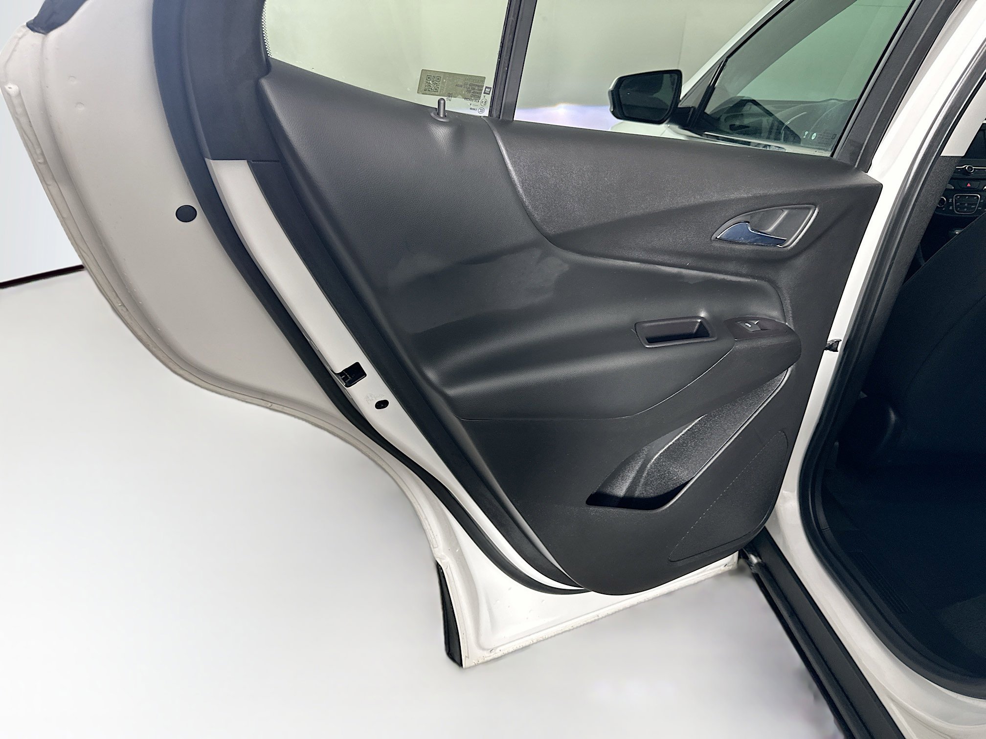 Used 2020 Chevrolet Equinox LT image 26