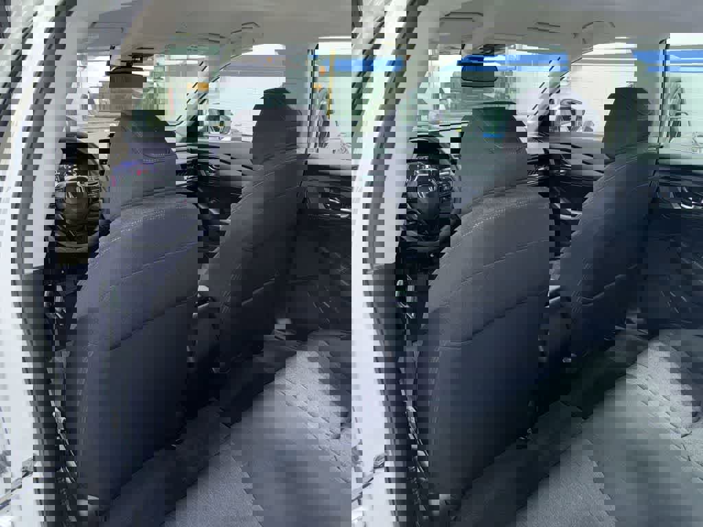 Used 2023 Honda Accord LX image 25