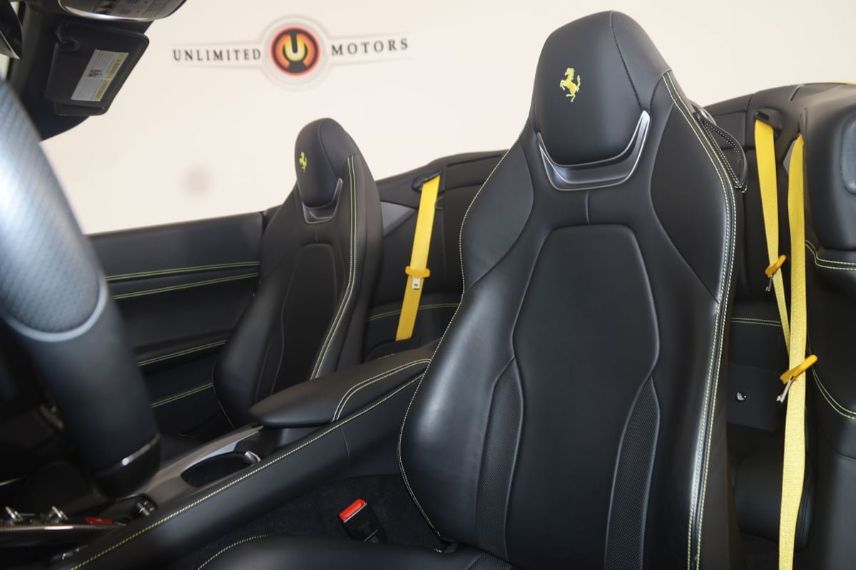 Used 2022 Ferrari Portofino M RWD image 42