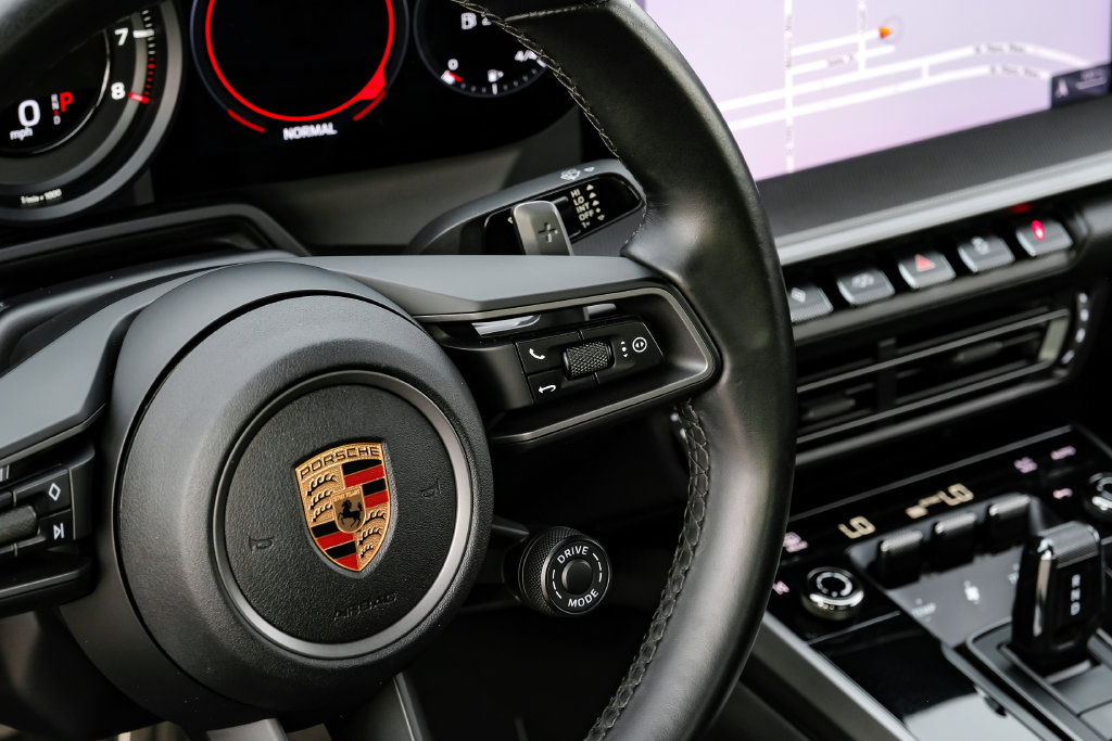 Used 2020 Porsche 911 Carrera S RWD image 18