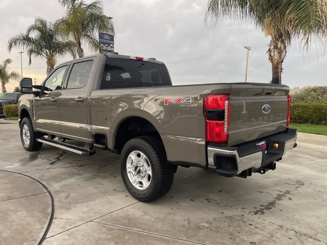 New 2026 Ford F250 XLT w/ XLT Premium Package image 3