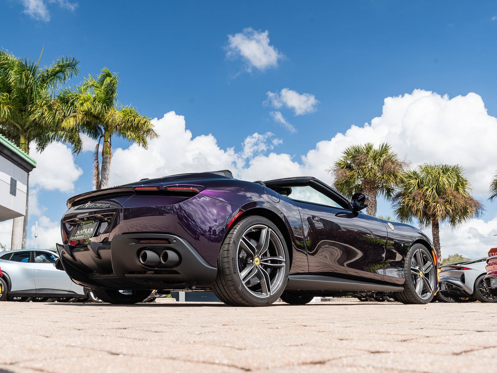Used 2025 Ferrari Roma Spider RWD image 15