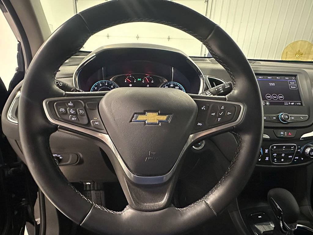 Used 2023 Chevrolet Equinox LT AWD/4WD image 37