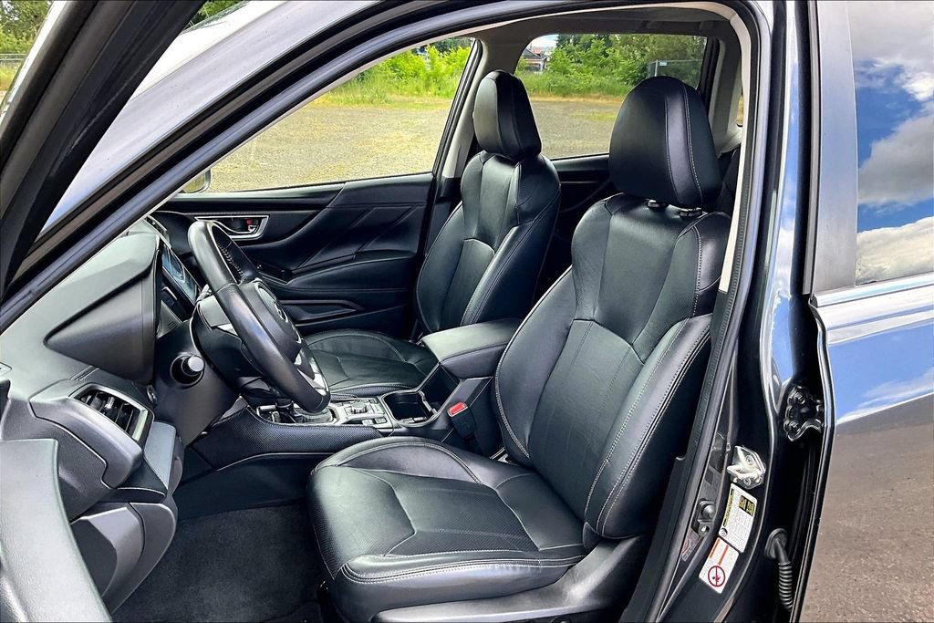 Used 2019 Subaru Forester Limited w/ Popular Package #3 AWD/4WD image 9