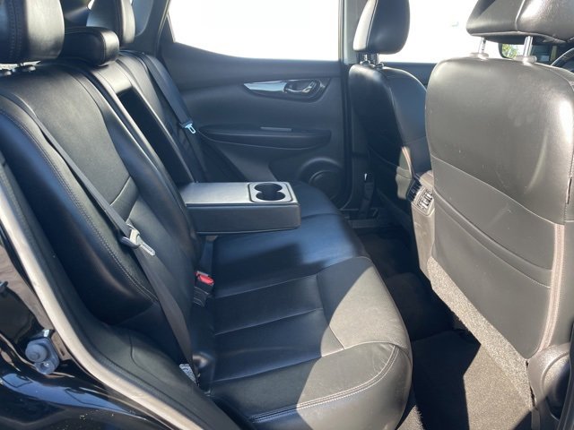 Used 2018 Nissan Rogue Sport SL w/ SL Premium Package image 15