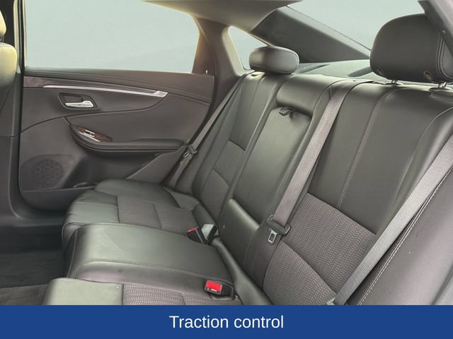 Used 2015 Chevrolet Impala LT w/ Convenience Package FWD image 17