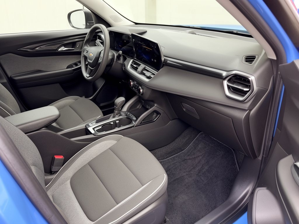 Certified 2024 Chevrolet TrailBlazer LS w/ LS Convenience Package FWD image 30