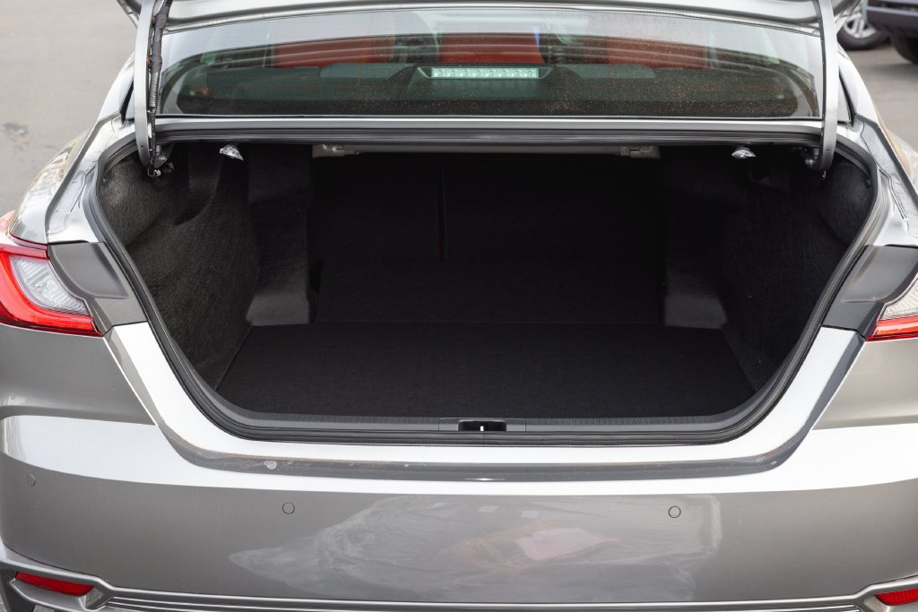 New 2026 Toyota Camry XSE w/ Premium Plus Package FWD image 7