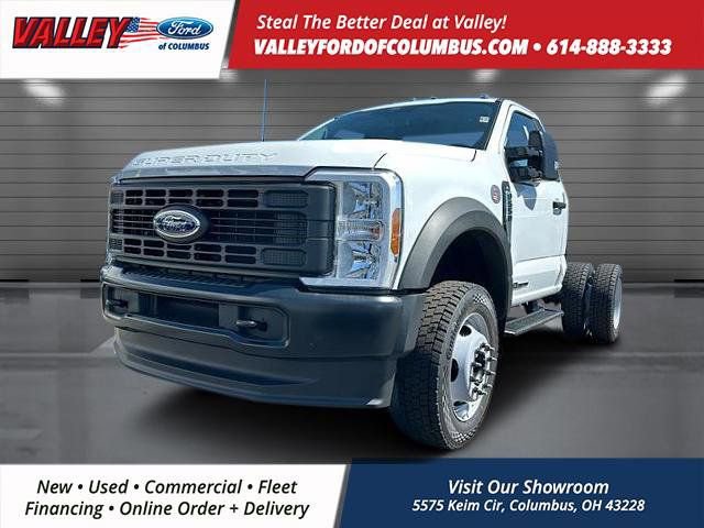 New 2025 Ford F550 4x4 Regular Cab Super Duty image 3