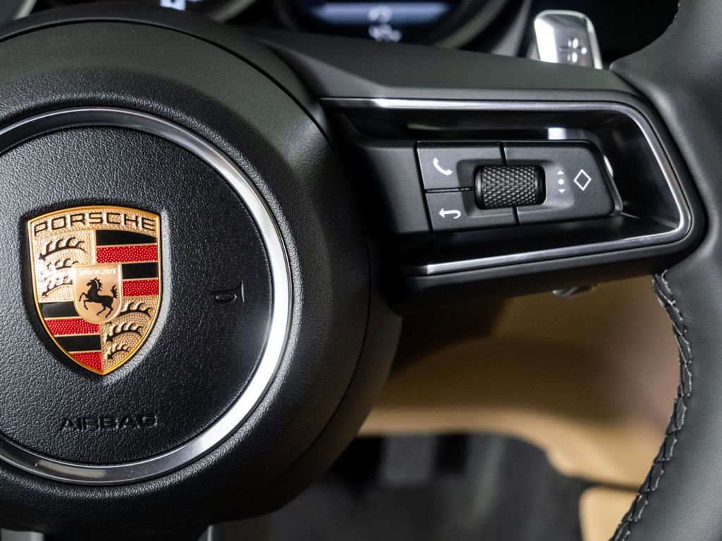 New 2026 Porsche Macan image 11