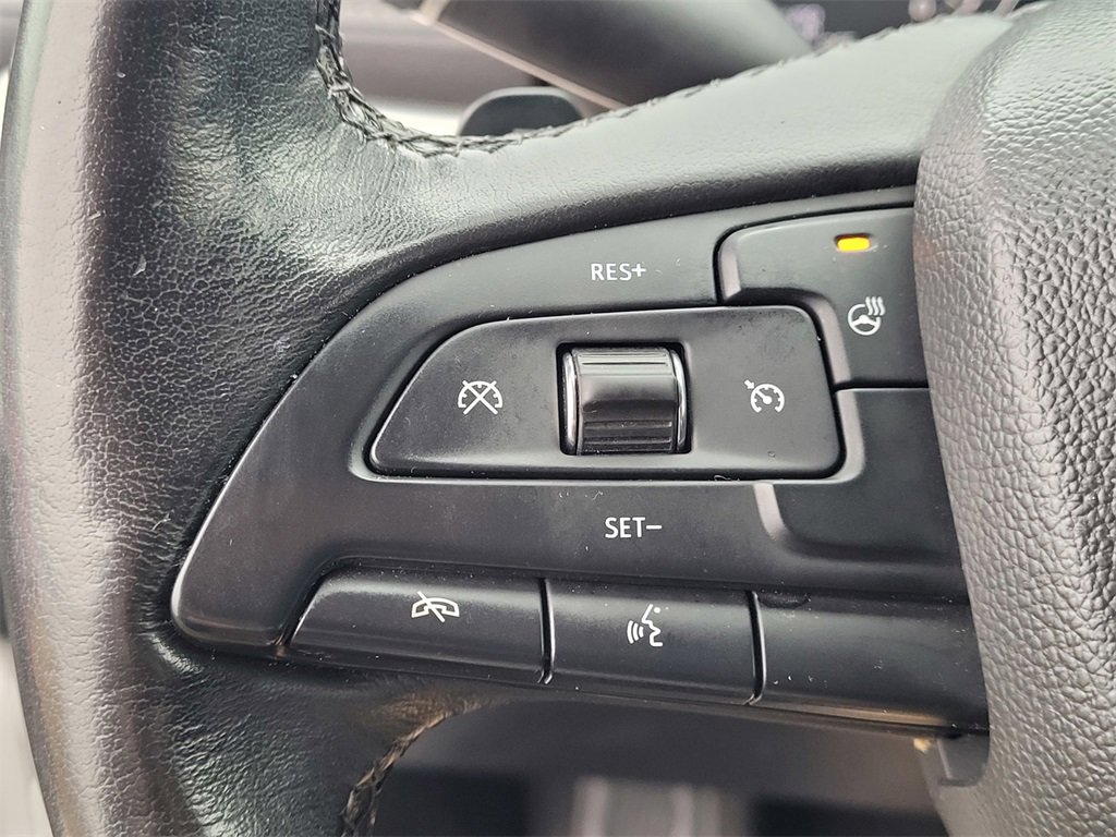 Used 2019 Cadillac XT4 Premium Luxury w/ Technology Package image 15