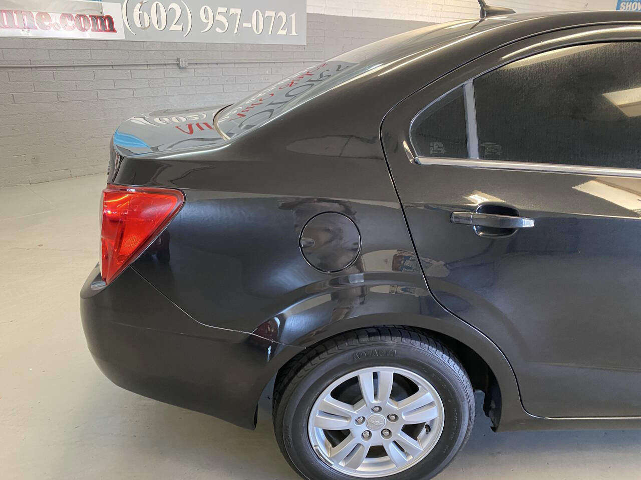 Used 2013 Chevrolet Sonic LT image 16