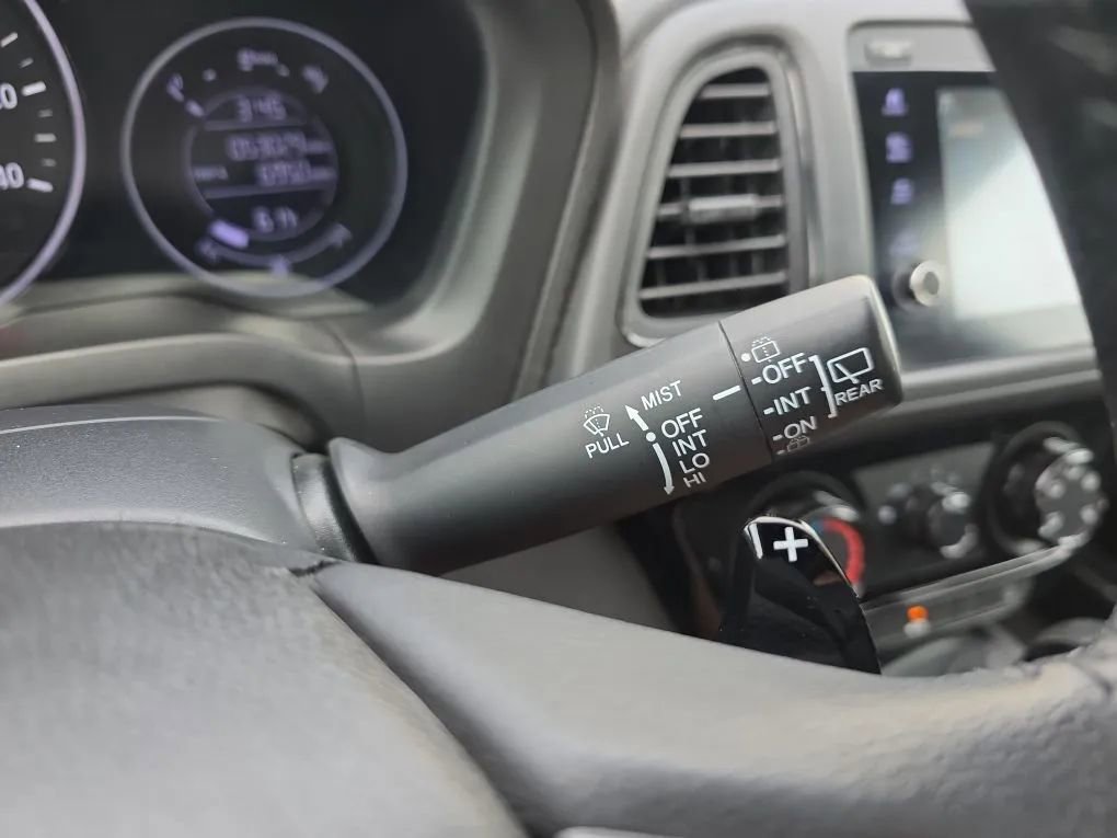 Used 2022 Honda HR-V Sport image 24