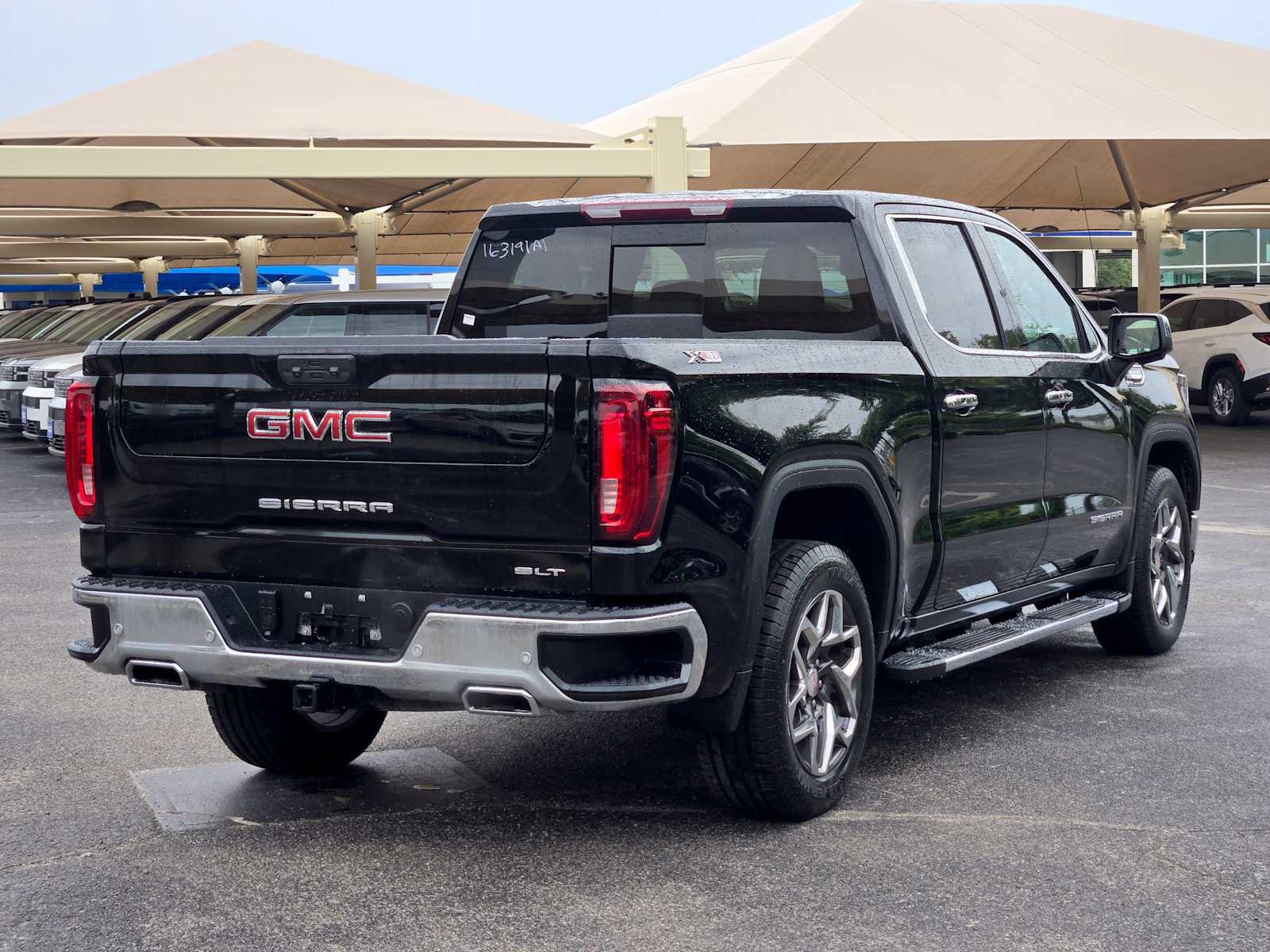 Certified 2024 GMC Sierra 1500 SLT AWD/4WD image 7
