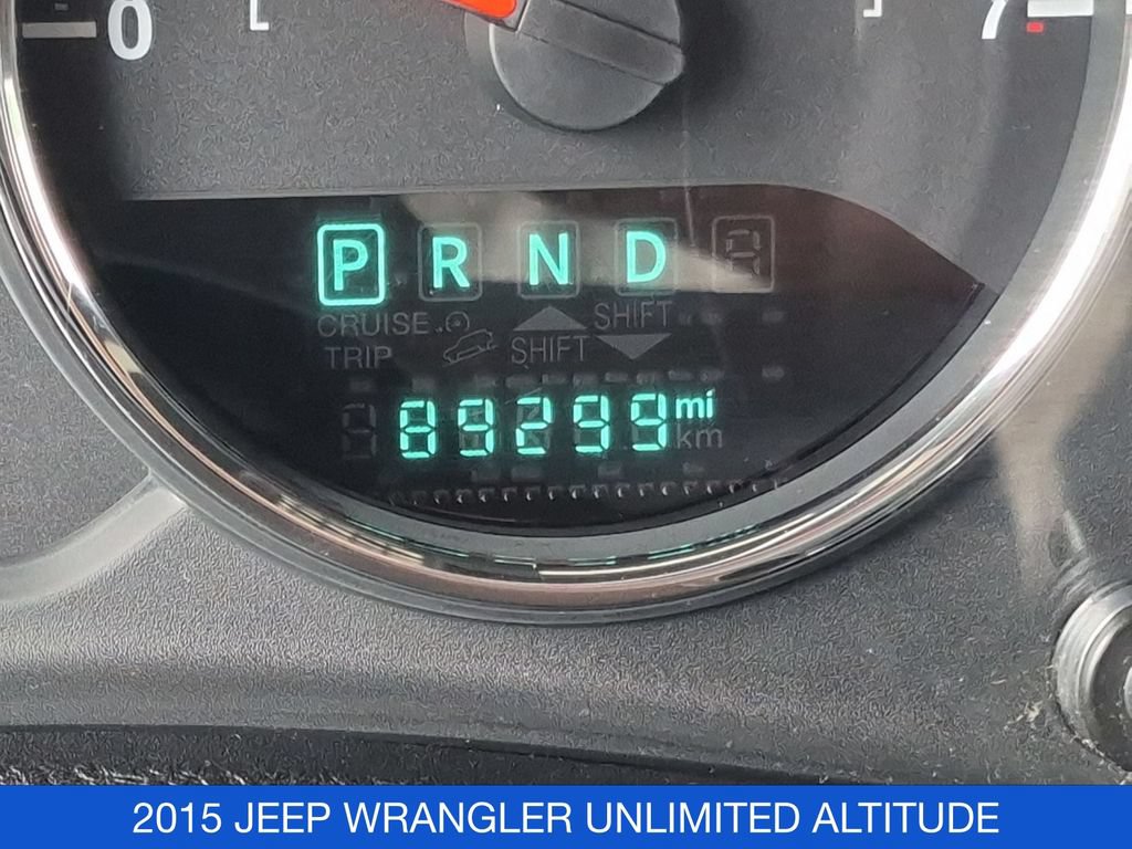 Used 2015 Jeep Wrangler Unlimited Sahara AWD/4WD image 22