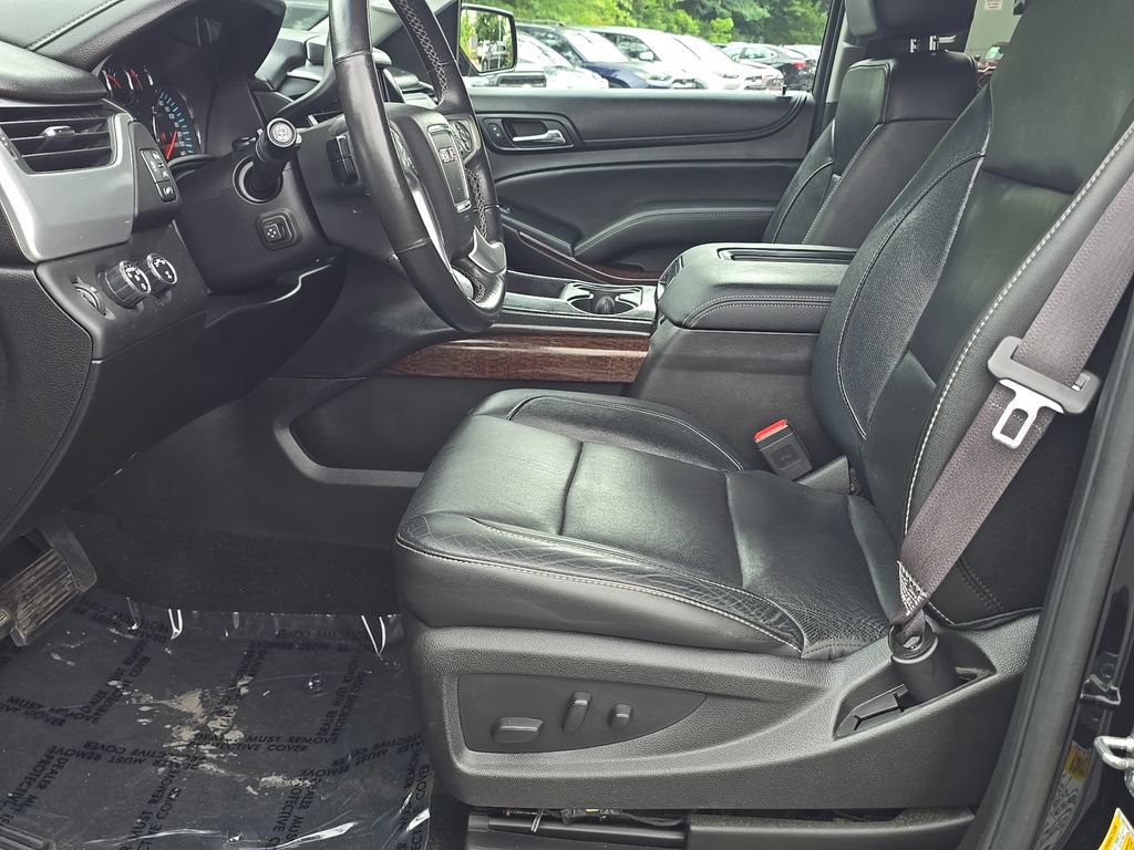 Used 2017 GMC Yukon SLT AWD/4WD image 20