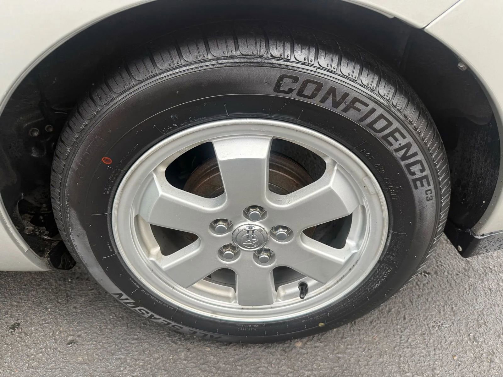 Used 2005 Toyota Prius image 25