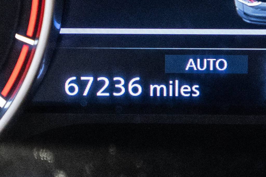 Used 2023 Nissan Rogue SV AWD/4WD image 16
