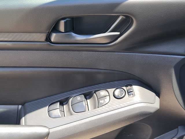 Certified 2025 Nissan Altima 2.5 S FWD image 8