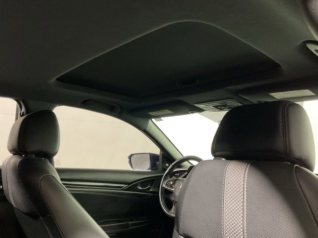 Used 2020 Honda Civic Sport Touring image 2