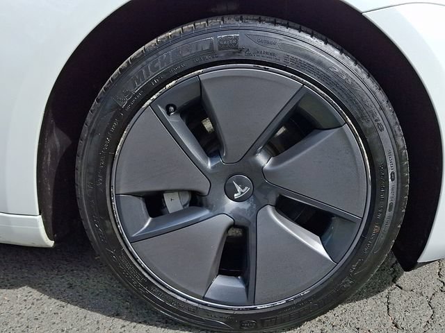 Used 2022 Tesla Model 3 RWD image 8