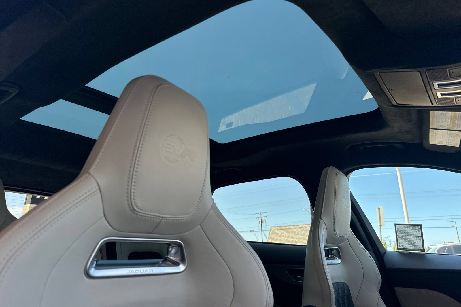 Used 2020 Jaguar F-PACE SVR AWD/4WD image 21