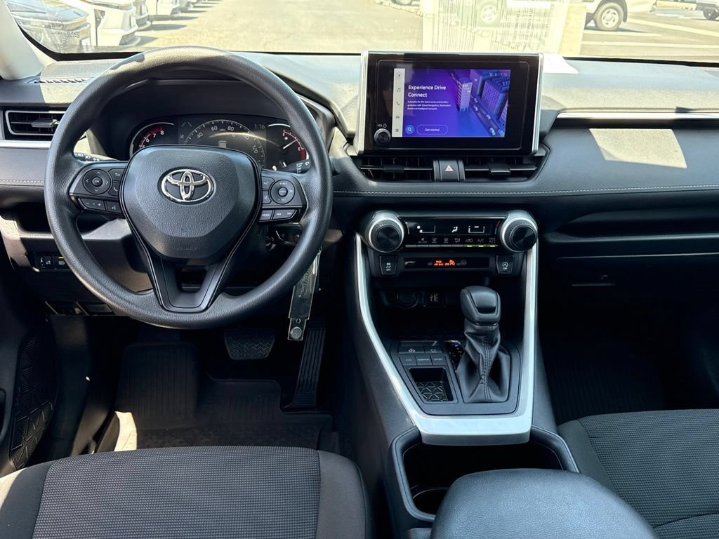 Certified 2025 Toyota RAV4 LE FWD image 28