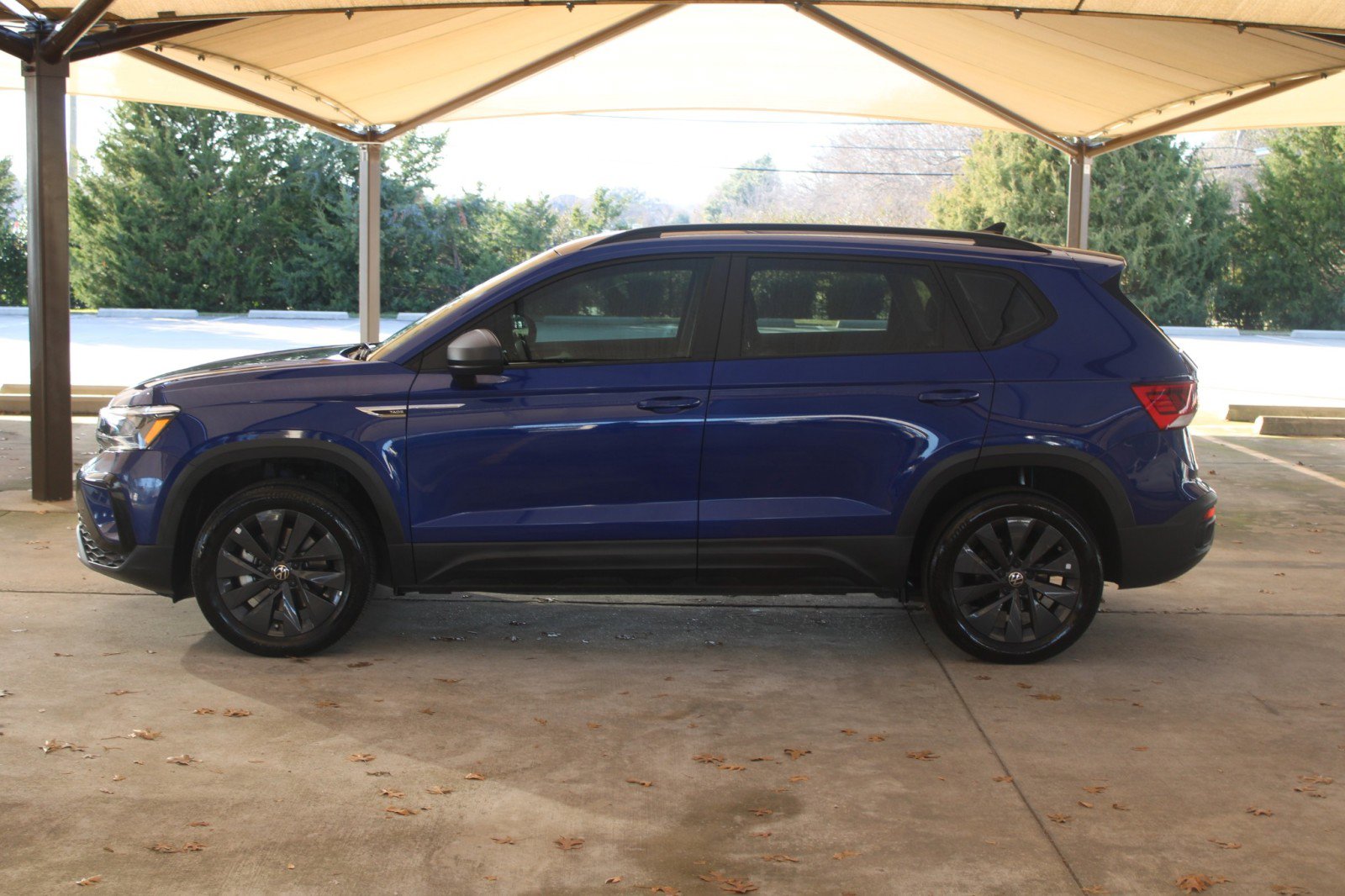 Used 2023 Volkswagen Taos S image 6