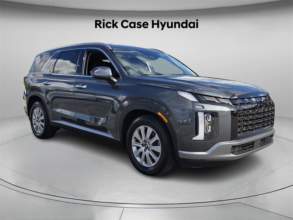 Certified 2023 Hyundai Palisade SEL image 9