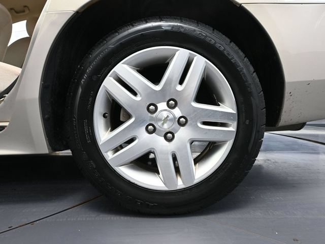 Used 2012 Chevrolet Impala LT FWD image 11